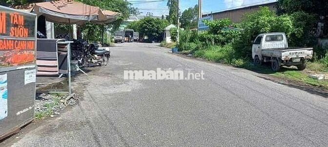 Nhà phố liền kề cấp 4, 86m², 2 phòng ngủ