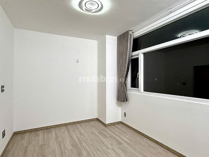 Căn góc 81m2 Hoàng Kim Thế Gia, sổ hồng sẵn, nhà mới, nội thất