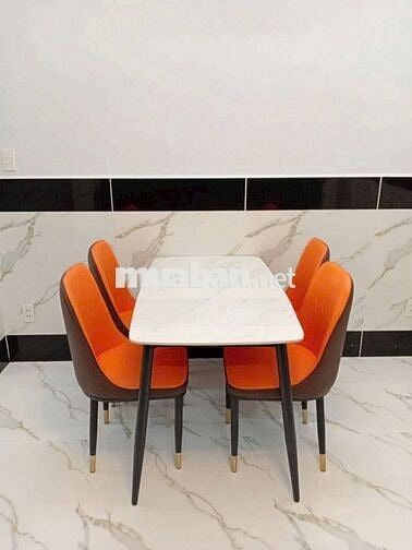 Cho Thuê Nhà 3 Lầu Mới Giá Rẻ 1/Đường Lâm Thị Hố P. TCH Cũ Q12