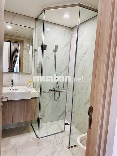 Bán căn studio 35m2 full nội thất , tòa masteri. giá từ 3,5 tỷ bao phí