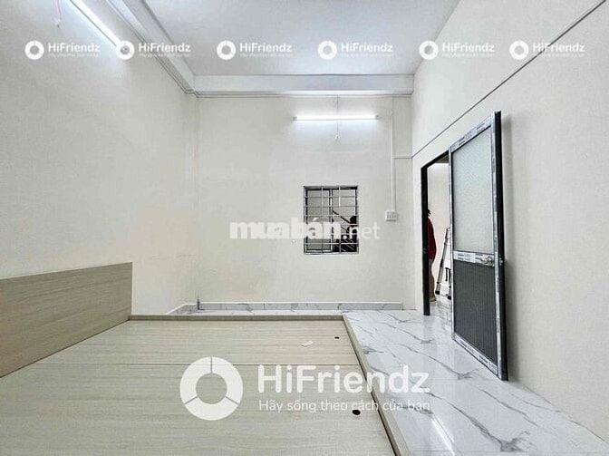 SIÊU PHẨM MỚI XÂY NGAY NGÃ TƯ 4 XÃ GẦN ĐẠI HỌC VĂN HIẾN FULL NỘI THẤT