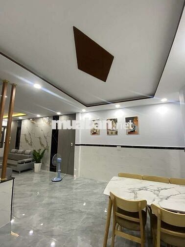 Bán gấp nhà LÔ GÓC - KINH DOANH ngay Y TẾ  Thủ Đức 132m2, chỉ 7.3 tỷ.