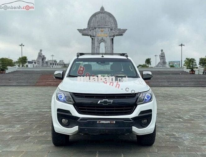 Chevrolet Colorado High Country 2.8L 4x4 AT 2017