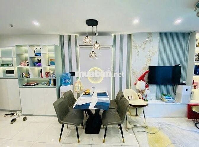 Bán Căn 2N1VS 55m2, tại Vinhomes smart city. Giá 4,5 tỷ