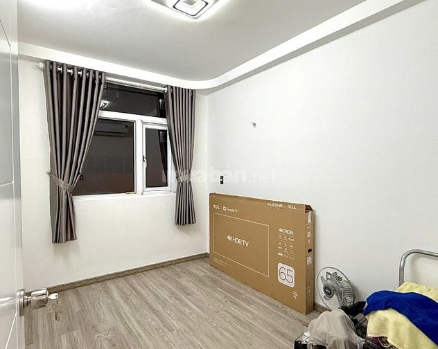 Căn góc 81m2 Hoàng Kim Thế Gia, sổ hồng sẵn, nhà mới, nội thất