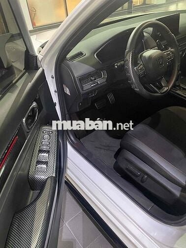 Honda CIVIC RS 2024 - 5900 km - XE ĐỘ BODY TYPER