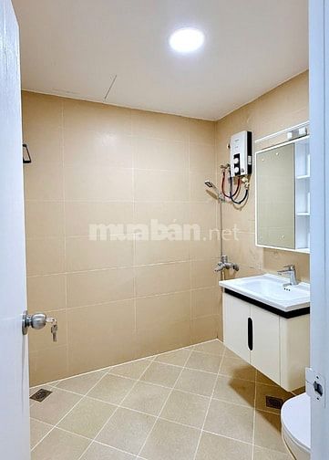 Căn góc 81m2 Hoàng Kim Thế Gia, sổ hồng sẵn, nhà mới, nội thất