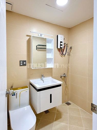 Căn góc 81m2 Hoàng Kim Thế Gia, sổ hồng sẵn, nhà mới, nội thất