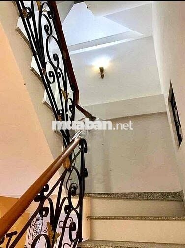 CHO THUÊ NHÀ NC 5 TẦNG 9PN6WC MT PHẠM VĂN HAI ĐƯỜNG 2 CHIỀU KINH DOANH