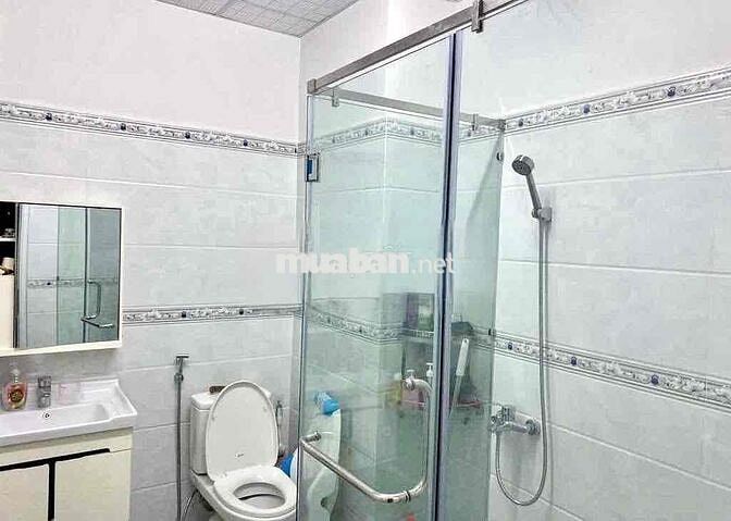 CHO THUÊ NHÀ NC 5 TẦNG 9PN6WC MT PHẠM VĂN HAI ĐƯỜNG 2 CHIỀU KINH DOANH