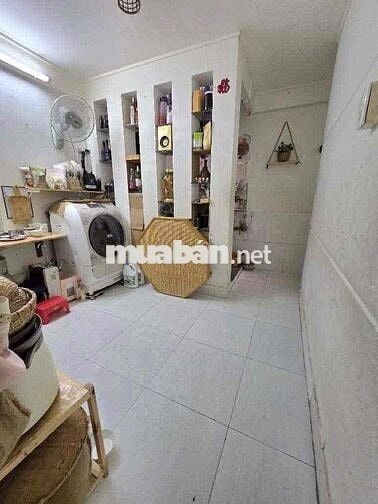 Mặt tiền  Quận 6, View công viên, 3PN - Ko LG QH - Chỉ 6 TỶ LẺ