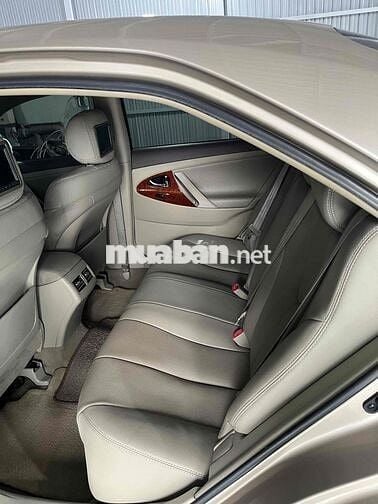 Toyota Camry 2008 XLE 2.4 - 150000 km