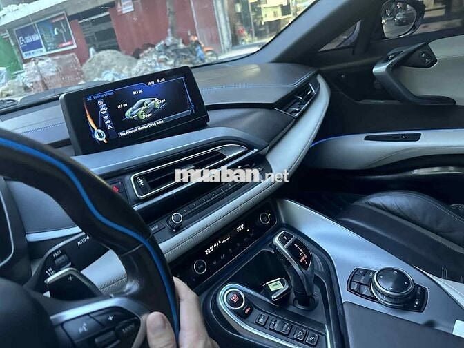 BMW i8 2014  - 65000 km