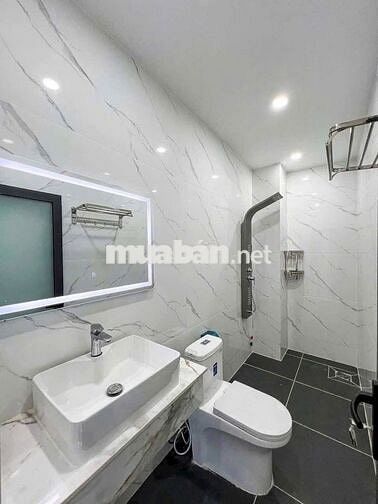 NHÀ NGỘP NGÂN HÀNG – đường số 8, KDC An Phú Tây, Bình Chánh