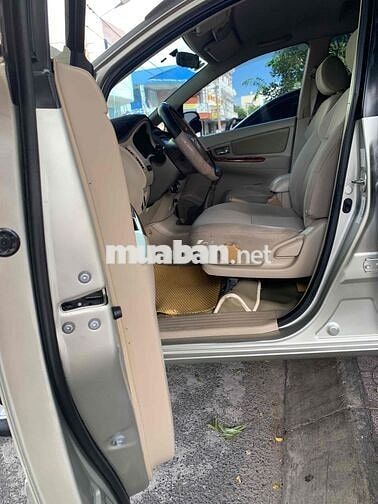 Toyota Innova 2007 G - 112000 km