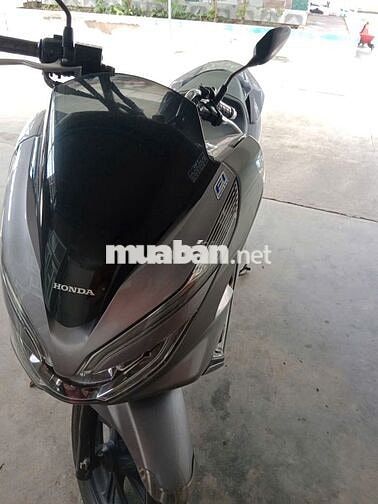 Xe Honda PCX125 bạc mới 90 %
