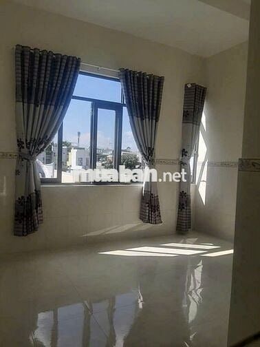 BÁN căn hộ 3 tầng MẶT TIỀN KINH DOANH CHỢ TÂN LẬP(thu nhập 30tr/tháng)