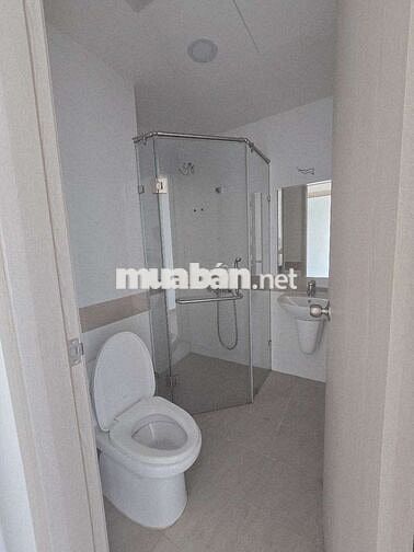 Bán căn hộ Charm City, ĐT 743, 2,25 tỷ, 70m2, 2PN, 2WC