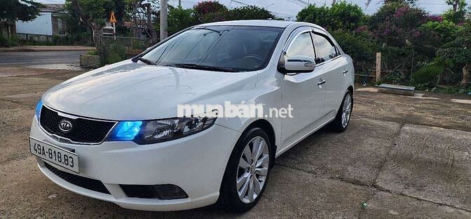 KIA FORTE 2010 SX 1.6 MT