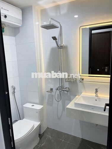 CHO THUÊ CĂN HỘ 1 PN CỬA SỔ SIÊU THOÁNG NGAY CẦU GIẤY