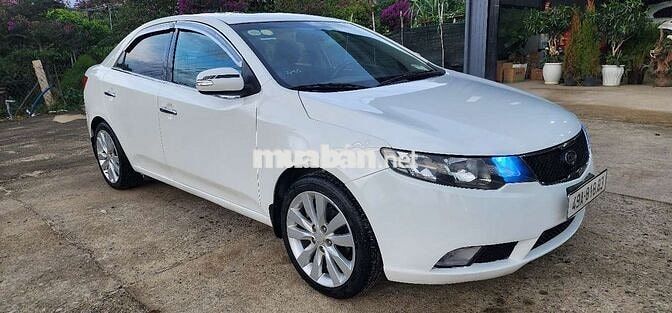 KIA FORTE 2010 SX 1.6 MT