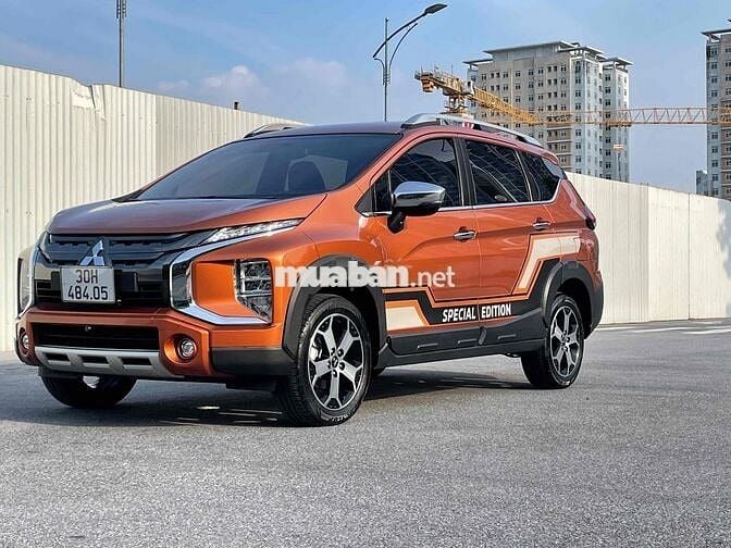 Mitsubishi Xpander Cross 2021 AT - 9700 km