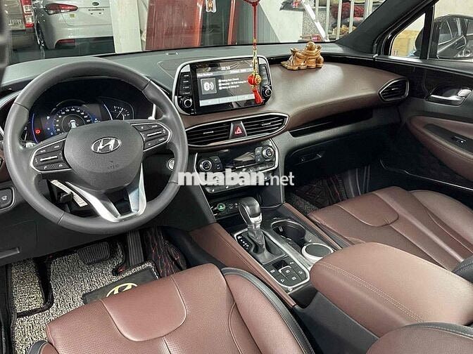 Hyundai Santa Fe 2020 2.2D Premium - 22000 km