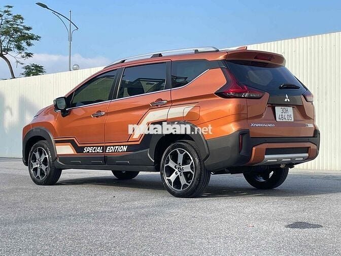 Mitsubishi Xpander Cross 2021 AT - 9700 km