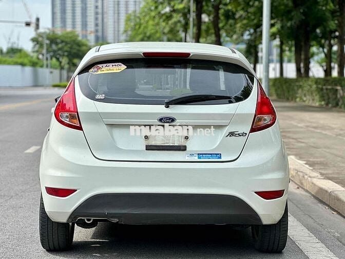 Ford Fiesta 2014 1.5 AT Trend - 88000 km