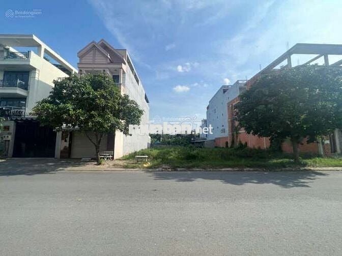Bán Gấp Lô Đất Thổ Cư, Sổ Sẵn, Xây Nhà Ở Ngay An Phú Tây, Bình Chánh