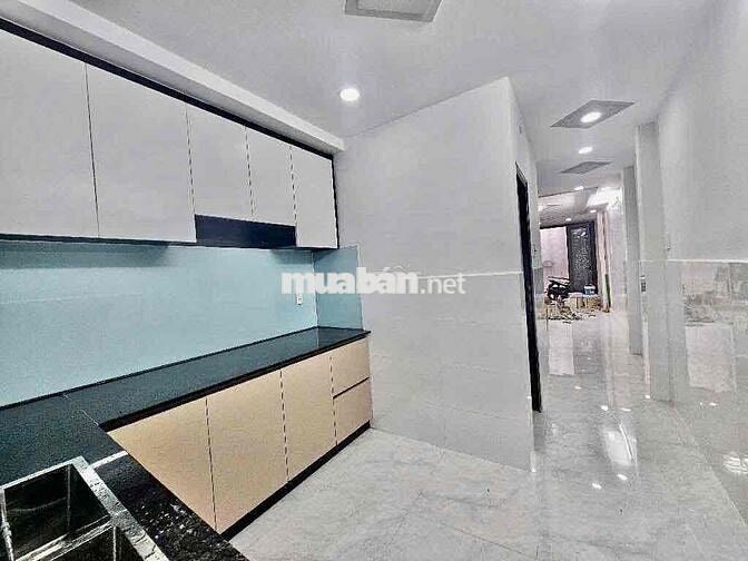 Nhà bán ngay Trịnh Đình Thảo - Dt:3x12 - đúc 2 tầng - chỉ 4 tỷ