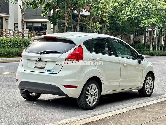 Ford Fiesta 2014 1.5 AT Trend - 88000 km