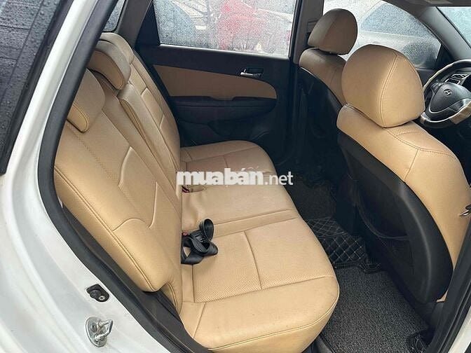 Hyundai i30 2010 CW 1.6 AT - 88000 km