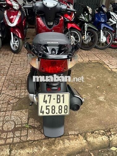cần bán sh 150cc nhập ý xe rất đẹp