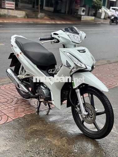 Future zin chất xe đẹp không lỗi mới 99%