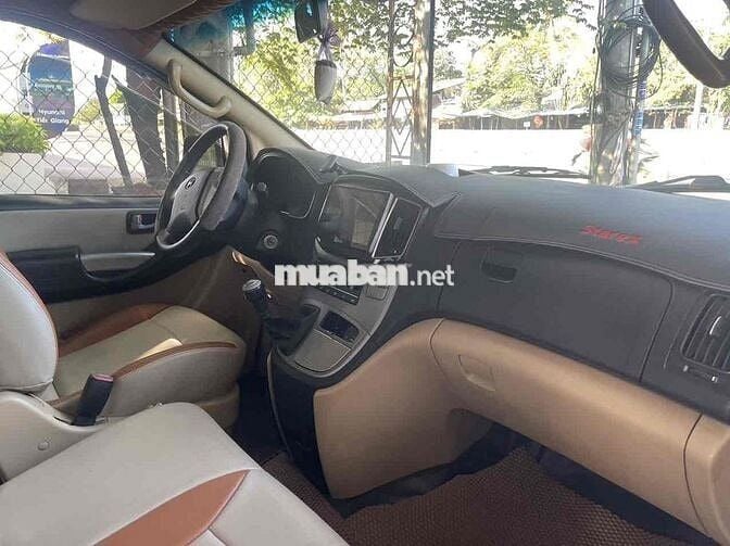 Hyundai Starex 2015 - 230000 km