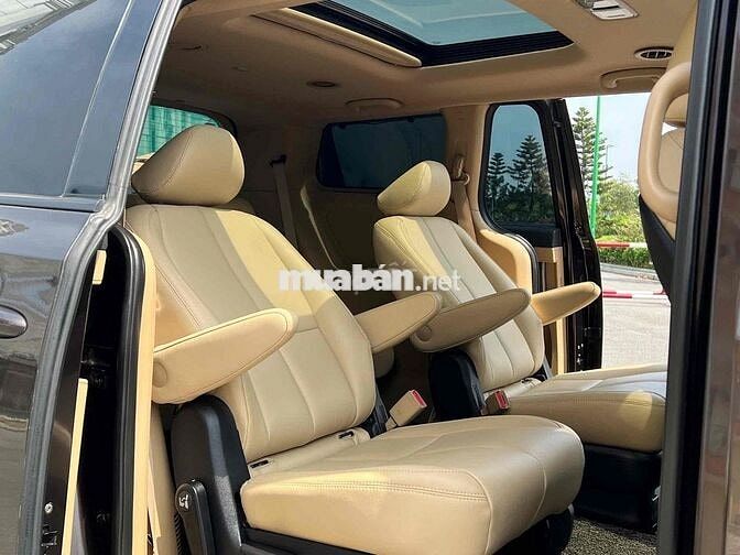 Kia Sendona Luxury 2.2 dầu 2018 - 90000 km