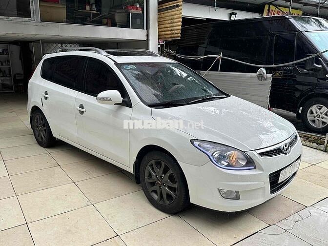 Hyundai i30 2010 CW 1.6 AT - 88000 km