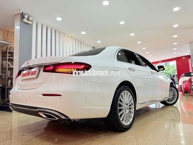 ❤️MER E200 EX TRẮNG NÂU 4.000KM 2022 🇻🇳🇻🇳🇻🇳
