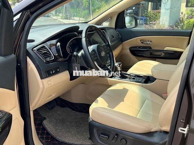 Kia Sendona Luxury 2.2 dầu 2018 - 90000 km