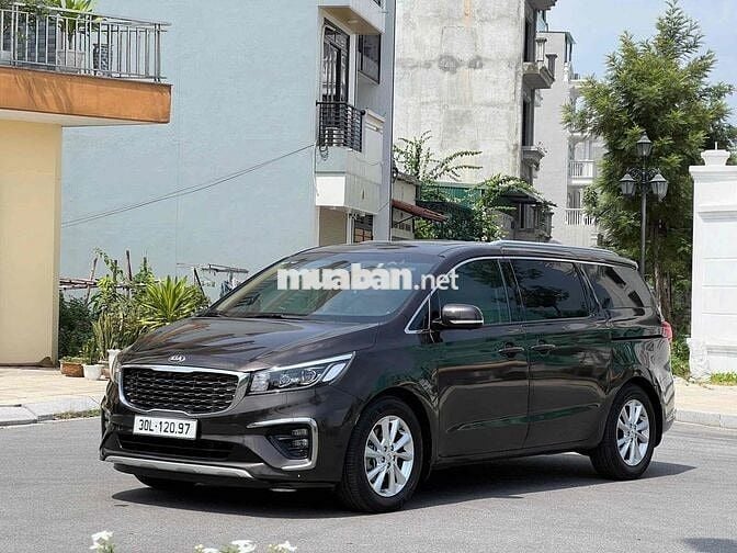 Kia Sendona Luxury 2.2 dầu 2018 - 90000 km