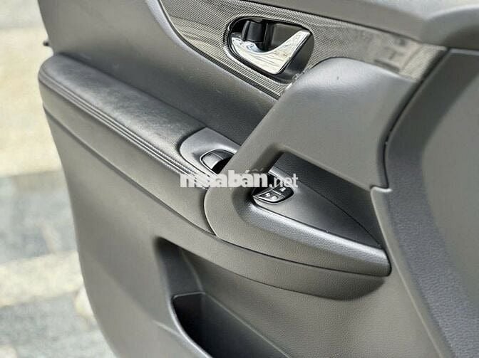 Nissan X trail 2019 2.5 SV Premium 4WD - 85000 km