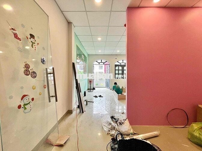 PHÒNG BAN CÔNG GIÁP QUẬN 1 TRUNG TÂM PHÚ NHUẬN FULL ĐỒ GIÁ RẺ