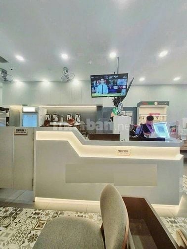 Cho thuê nhà mặt tiền Bạch Đằng B, P.2, Q.Tân Bình giá 25tr