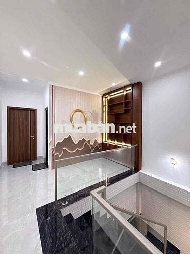 BÁN NHÀ ĐẸP CÓ CÓ SẲN NỘI THẤT HẺM 81 HỒ BÚNG XÁNG
