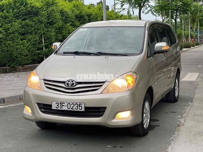 Toyota Innova 2011 GSR - 55555 km