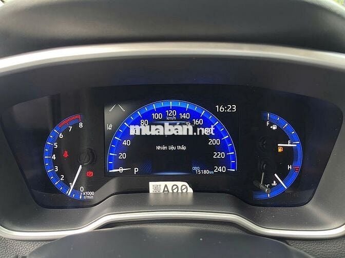 Toyota Corolla Altis 2023 1.8V - 15000 km