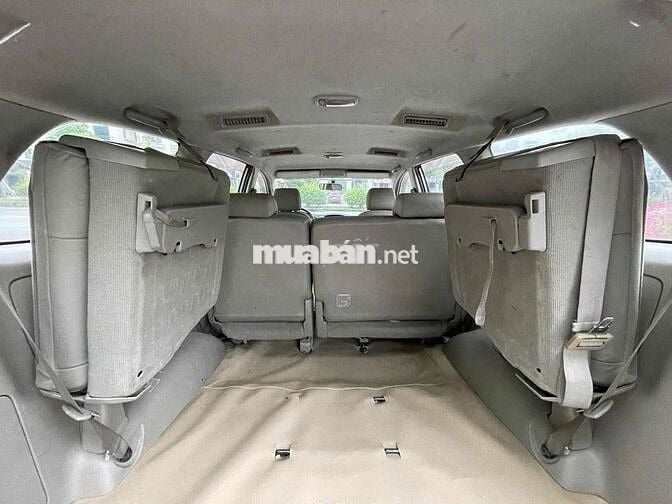 Toyota Innova 2011 GSR - 55555 km