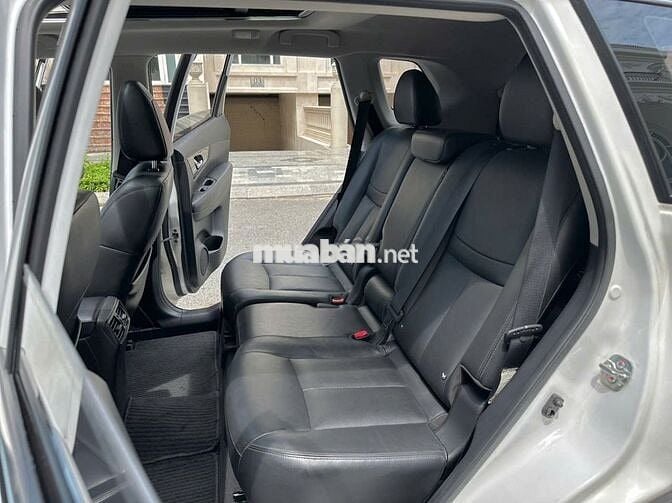 Nissan X trail 2019 2.5 SV Premium 4WD - 85000 km