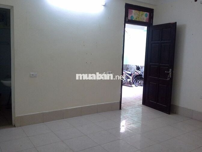 p25m có nóng lạnh, điều hòa, ngõ 28 Võ Chí Công Hà Nôi